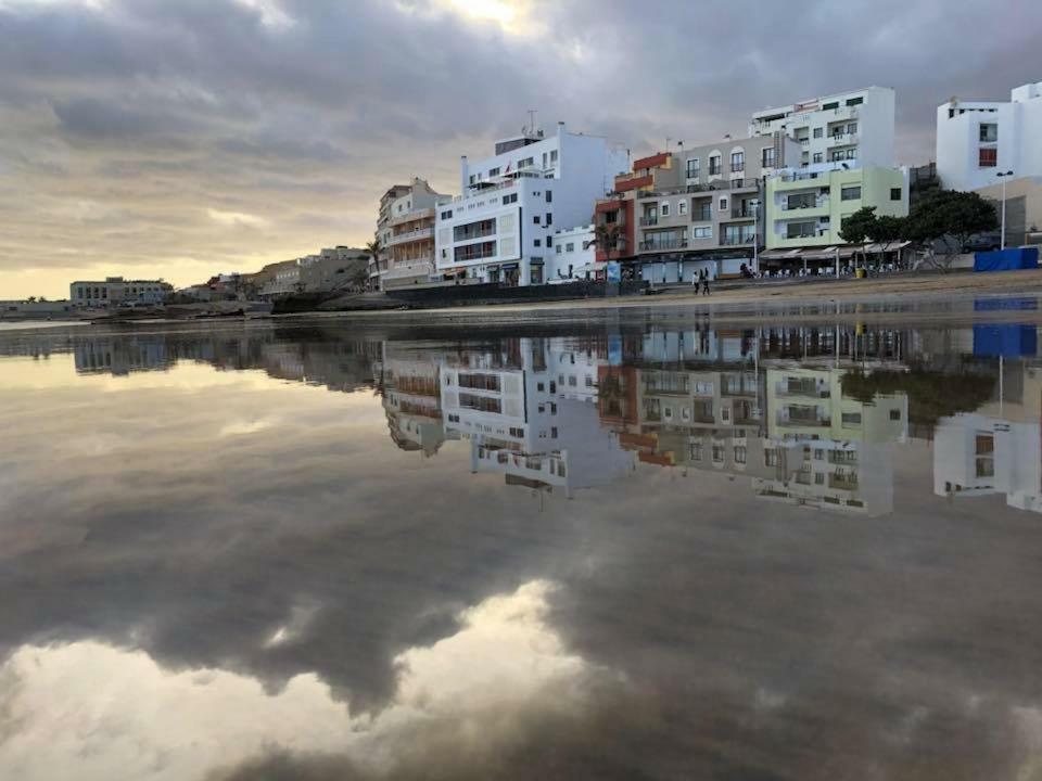 Modern Penthouse Near The Sea Apartment El Médano Exterior foto